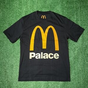 NEW Palace x McDonald's Logo T-shirt Size Medium‎ Tee